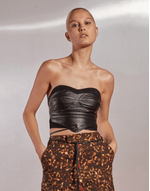 TOTO0138_0002_1-TOP-STRIPES-COURO-STRIPES