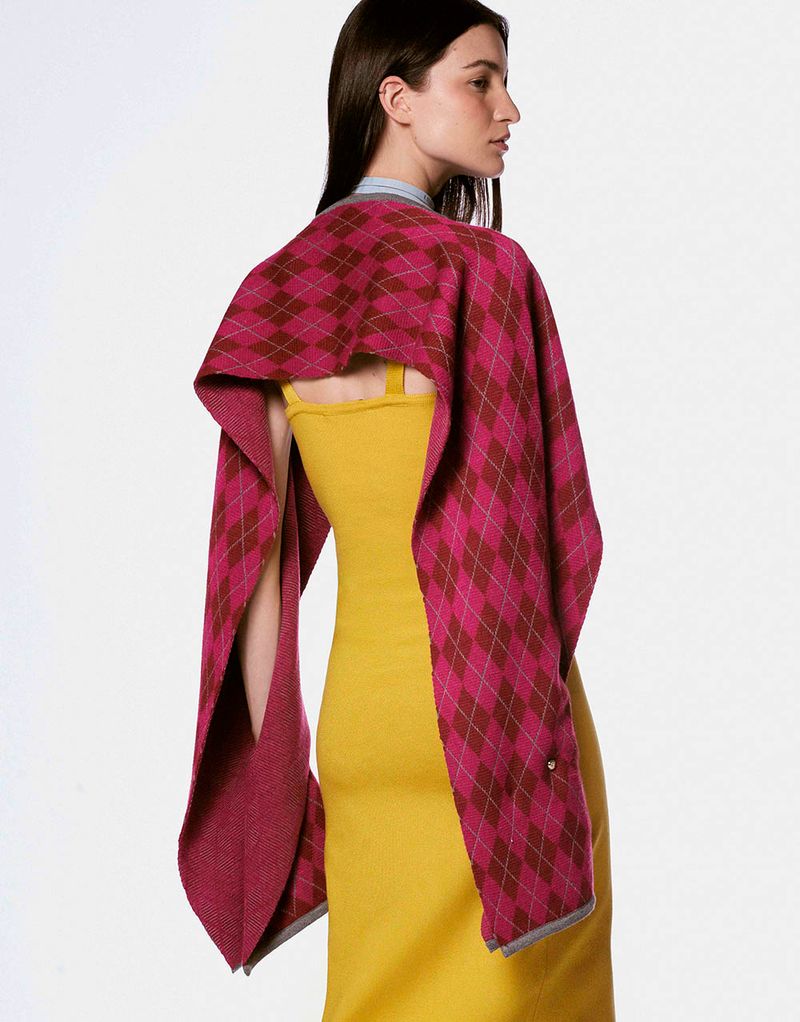 PO000003_0048_2-PONCHO-XADREZ-TRICOT