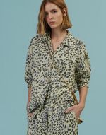 BL030047_0236_1-CAMISA-PJ-CHEETAH-LEVE