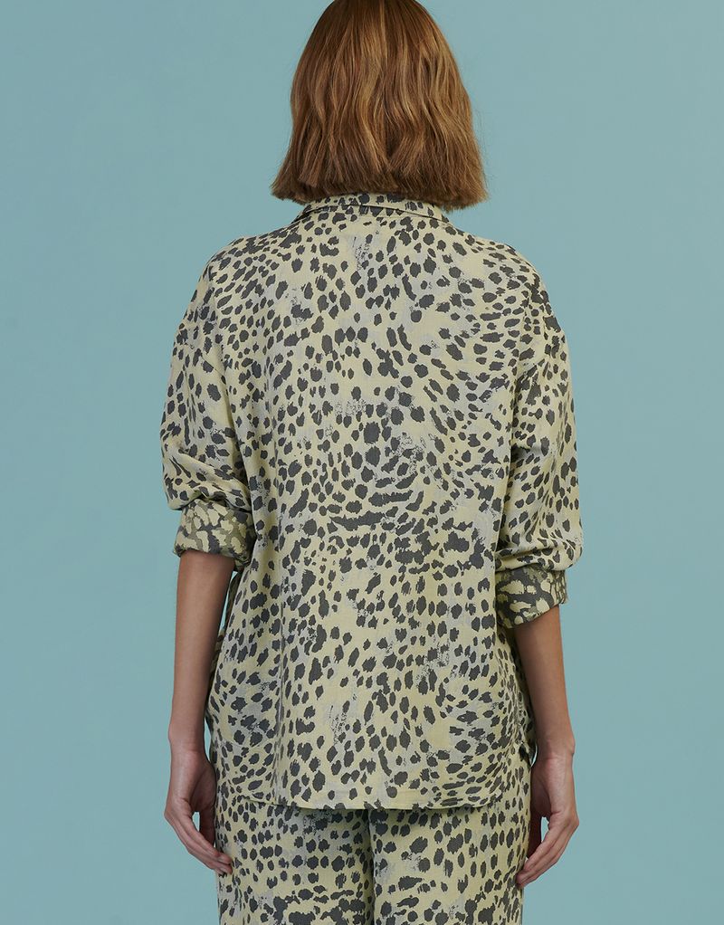 BL030047_0236_2-CAMISA-PJ-CHEETAH-LEVE