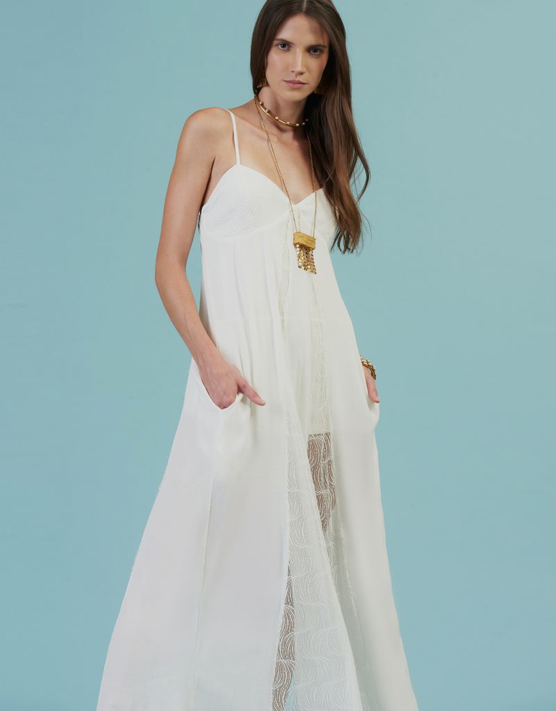 VE050168_0042_2-VESTIDO-RECORTES-RENDA-MARBELLA