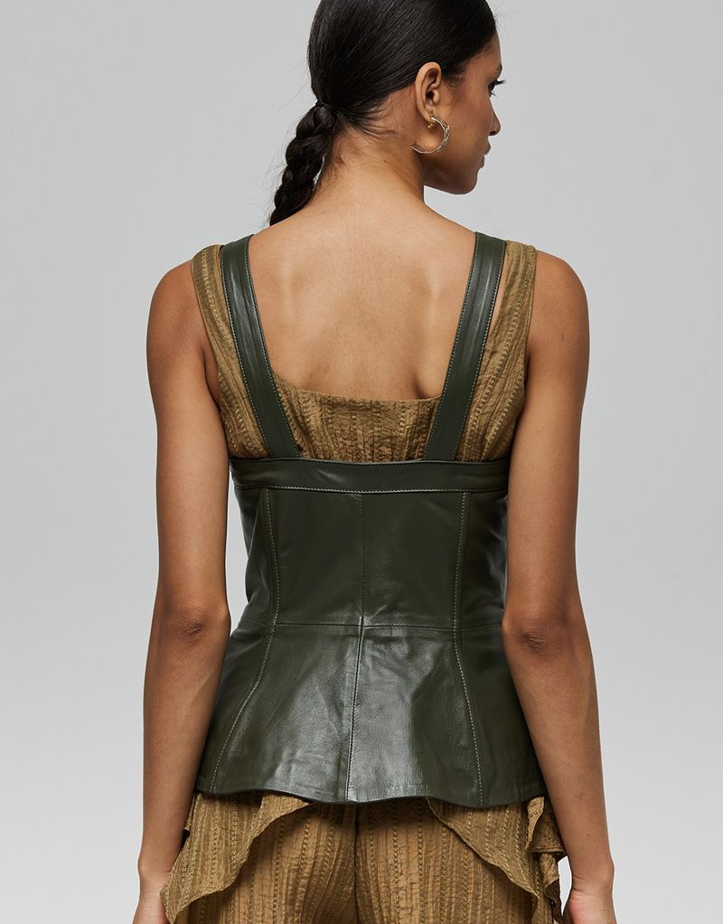 BL050031_0039_3-BLUSA-COURO-CORSET