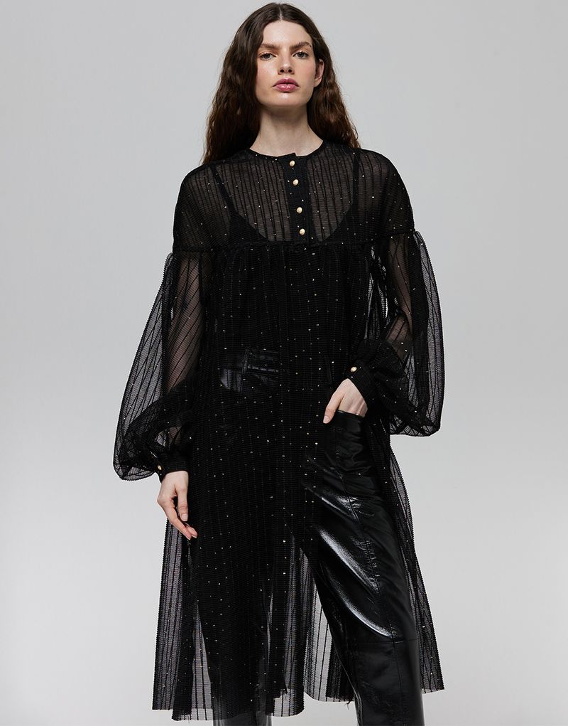 CP020022_0002_1-CAPA-LONGA-TULE-DRAPE-KIN