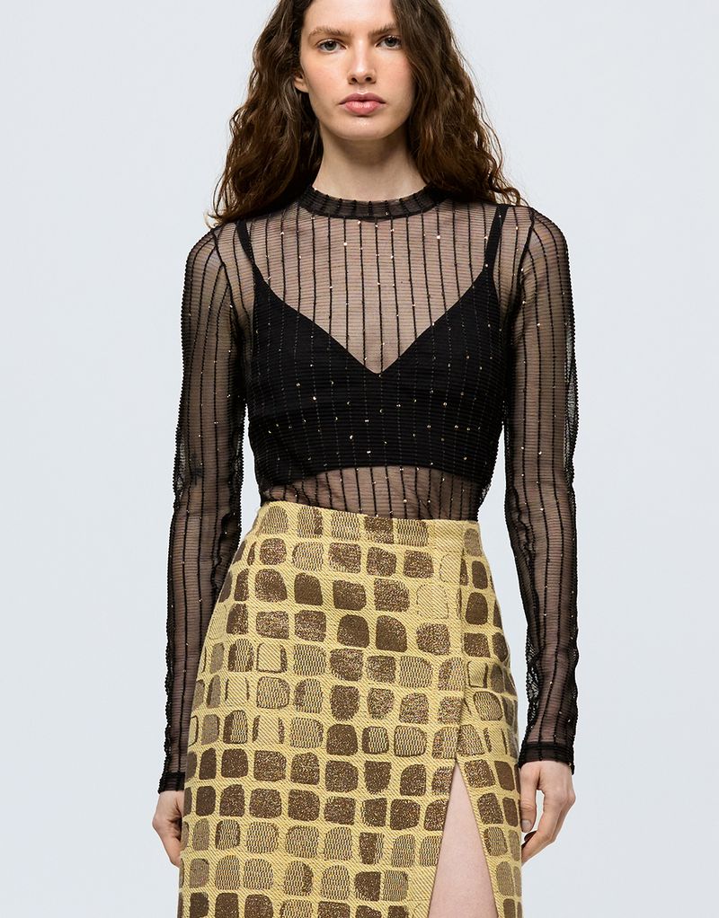 BL010118_0002_1-BLUSA-ML-TULE-DRAPE-KIN