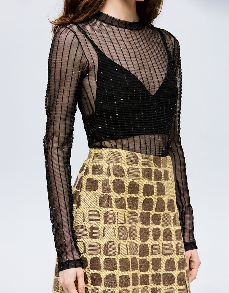 BL010118_0002_2-BLUSA-ML-TULE-DRAPE-KIN