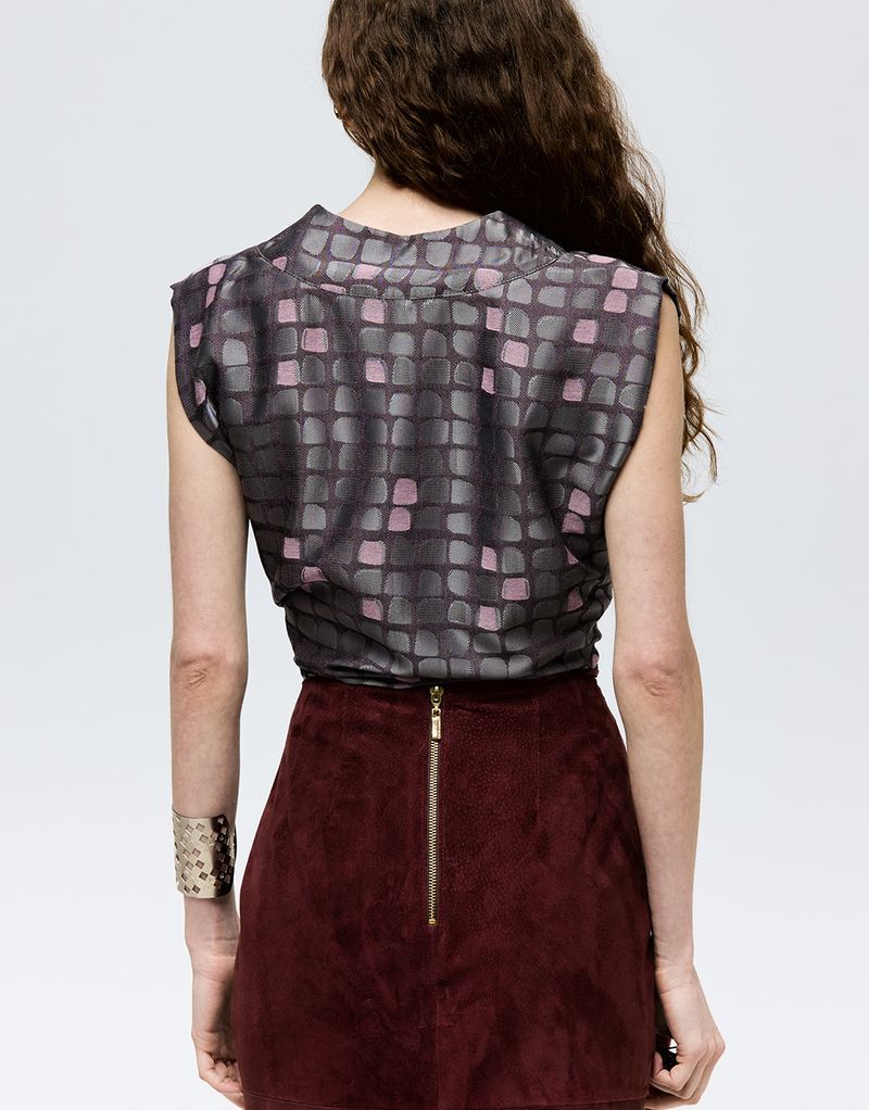 BL010115_0108_3-BLUSA-BOX-JACQUARD-ARITA
