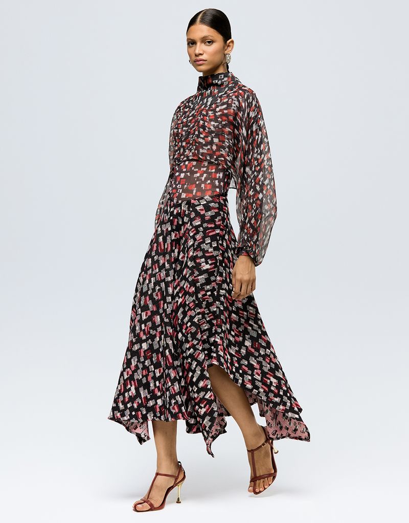 SA100065_0002_2-SAIA-MIDI-JACQUARD-FITTINGU